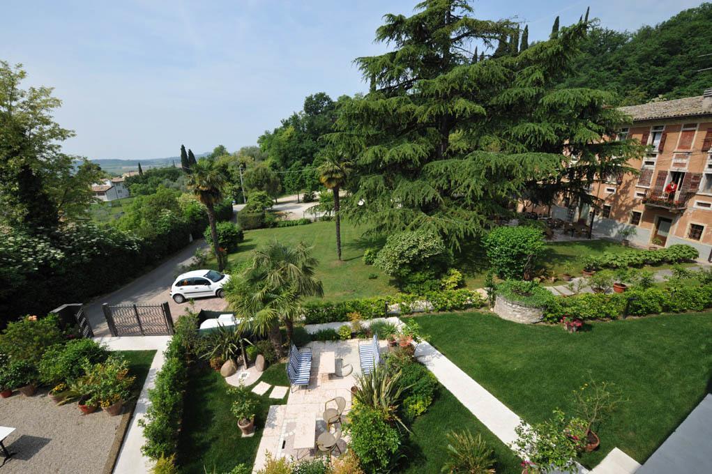 La Corte Dei Limoni Caprino Veronese Cameră foto